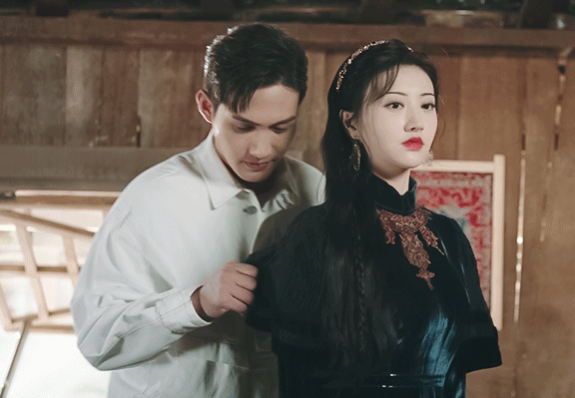 电视剧《司藤》：傲娇高冷女王VS倒霉忠实男仆