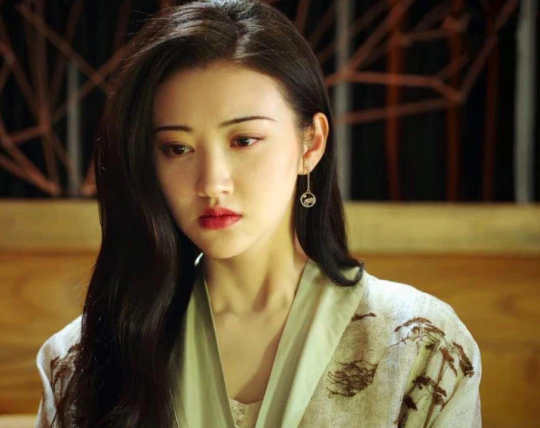 司藤：秦放到底是不是白英的曾孙？一个细节能证实