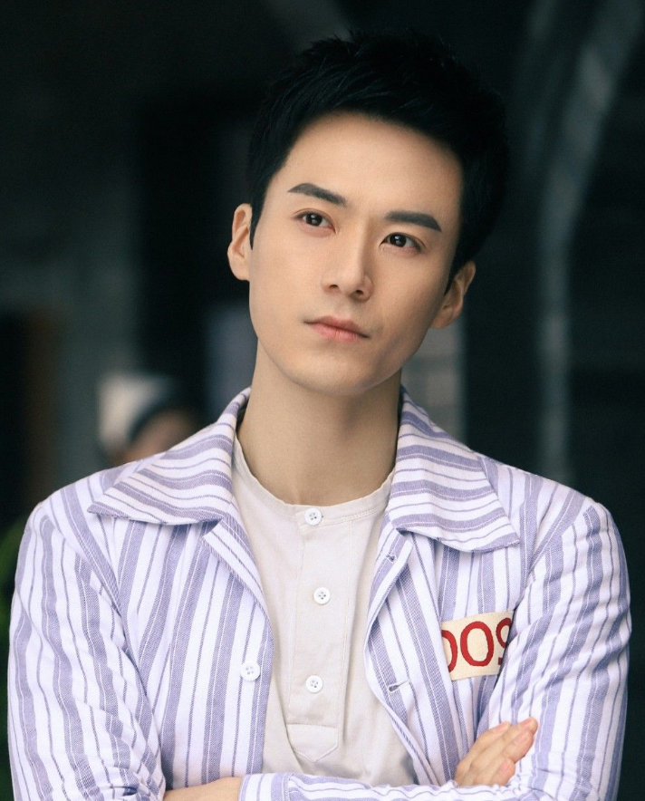 《恨君不似江楼月》剧情扑朔迷离  茅子俊为破悬案上演卧底风云