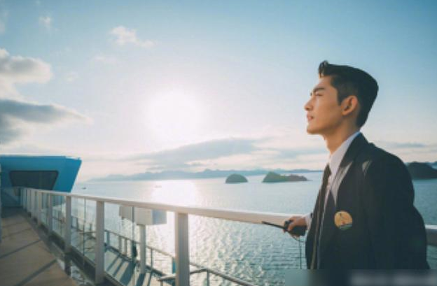 《海洋之城》：华人航海官邂逅菜鸟领队，在航海途中成长与相恋