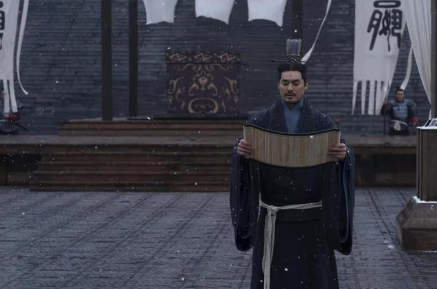 电视剧《海洋之城》：李熙演绎“悲情”父亲