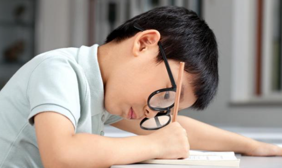 电视剧《小舍得》：原来学校不仅是学习，还有人情世故