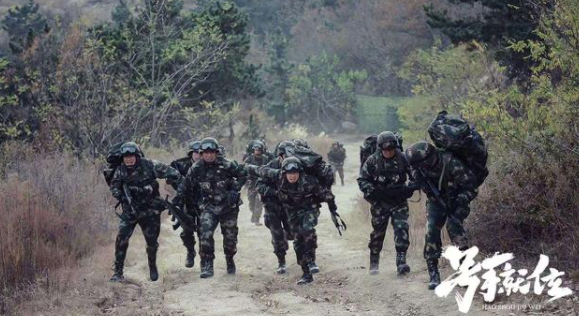 《号手就位》导演：军用术语特意改过，揭秘但不能泄密