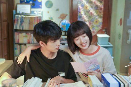 全员高颜值的《我和我的时光少年》来啦，主题曲由胡夏演唱