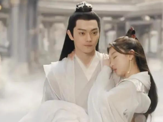 《千古玦尘》今天开播，千年虐恋的仙侠剧能否延续夏日出爆款剧的定律