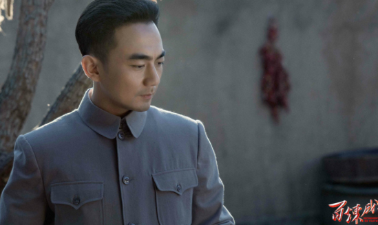 《百炼成钢》青春面孔热血犹燃，佟梦实李佳航奏响民族抗战“最强音”