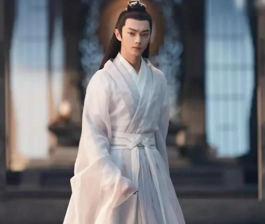 《千古玦尘》芜浣处处针对上古，幸好上古的后盾够强大