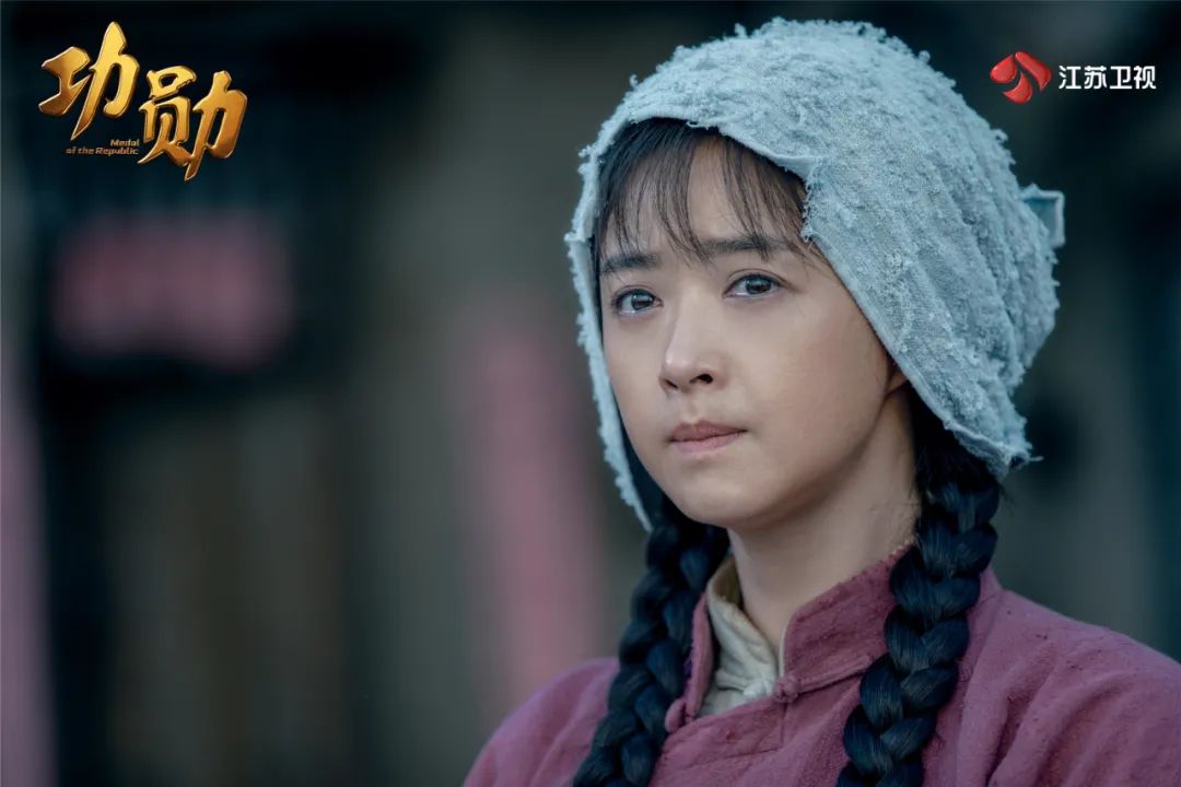 郑晓龙说《功勋》选角标准，德艺双馨最重要，半年才做一个片头 