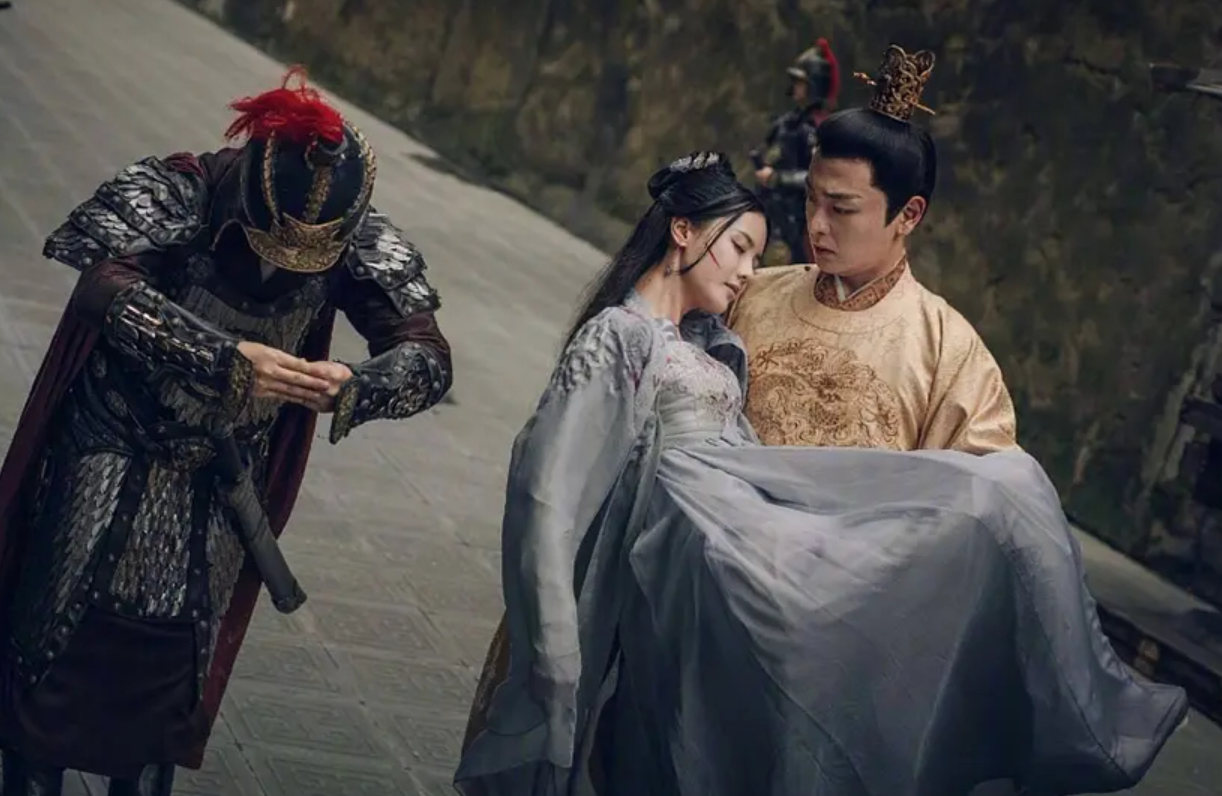 《皎若云间月》真相大白，10年前的小女孩云浅月已经是魂穿的李芸