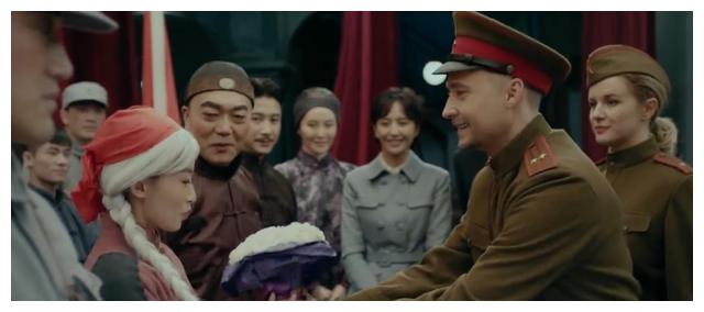 《霞光》当年二十块大洋女儿被卖，如今方若愚说啥也要救出女儿