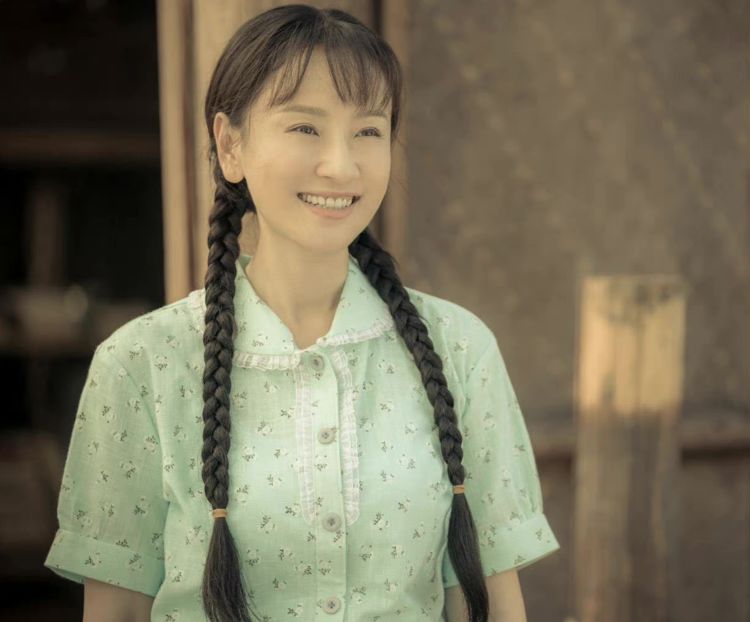 《火红年华》具有纪实性时代性，向“大三线人”致敬