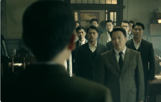 《前行者》中的配角都太强大