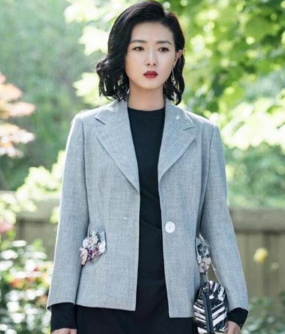 第十二秒：3处伏笔还原真相