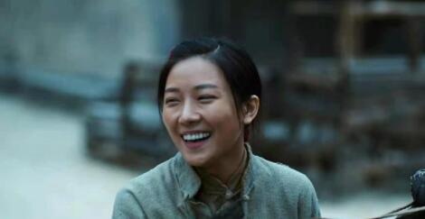 《问天录》为什么男演员比女演员的妆还浓？