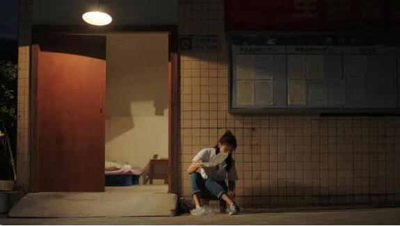 《星辰大海》：靠自己努力真的能逆转原生家庭带来的伤害吗？