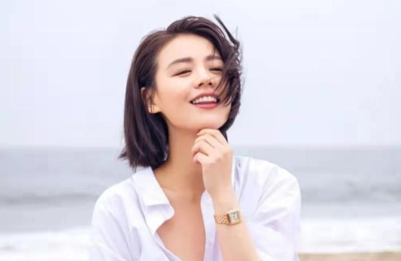 《左耳》一部关于青春疼痛故事