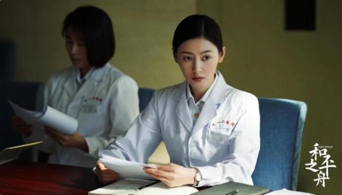 《和平之舟》虽然是主旋律题材，却带给观众很多内容上的惊喜。