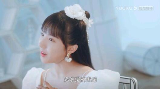 《心跳恋爱》该剧类型是甜甜的爱情喜剧还带点中二味。