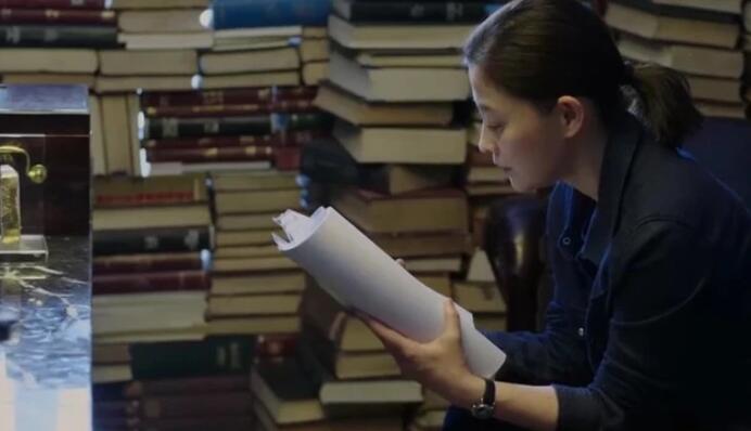 《不惑之旅》在冯春生移情别恋的事情上，简单的父母显得过于偏激