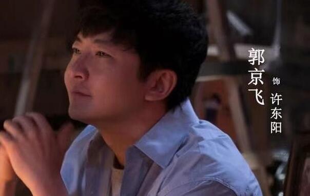 《两个人的世界》李文嘉恰巧撞见戴诗萍与李妮的暧昧场面