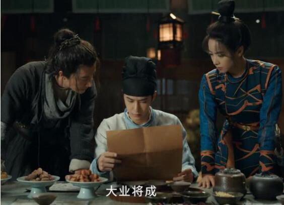 《风起洛阳》故事采用三位小人物的叙事视角，多重线索并驾齐驱