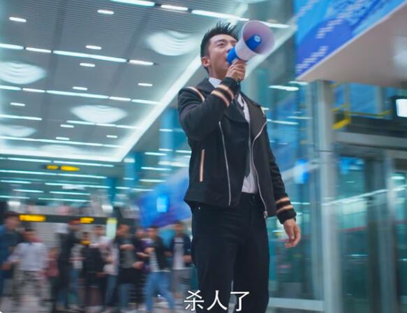 新剧《也平凡》就相当不错，悬疑题材