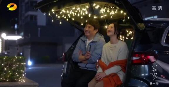 《小敏家》讲述了几个家庭面对爱情、婚姻、事业的不同人生态度的故事。