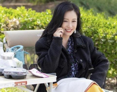 《小敏家》金波来北京，借口找份工作挣钱，实际上有他自己的算计。