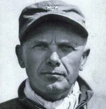 长津湖战役美军陆战1师师长史密斯 他做了什么？