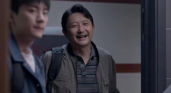 《小敏家》金波来北京，借口找份工作挣钱，实际上有他自己的算计。