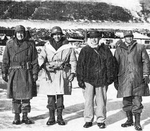 长津湖战役美军陆战1师师长史密斯 他做了什么？