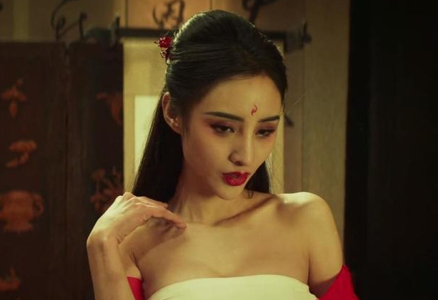 《戏法师》上映，因传说中的《天运书》打开对决的故事！