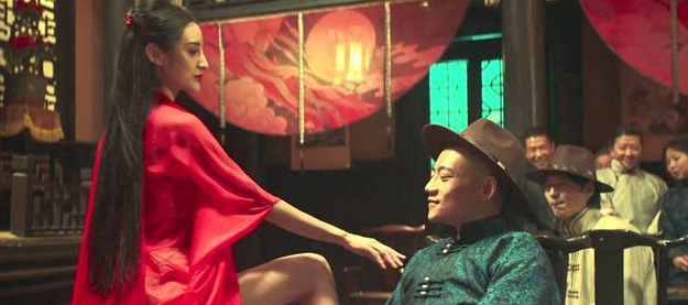 《戏法师》：为了这本奇书，引发了一系列恩怨仇恨。