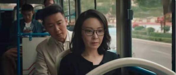 《对手》也应该被看成是一部反间谍剧作。