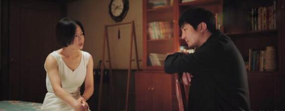 《对手》也应该被看成是一部反间谍剧作。