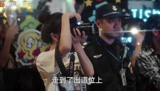 《沉睡花园》由龚俊、乔欣主演,故事开篇是都市恋爱剧的打开方式