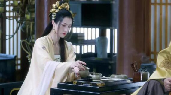 雪中悍刀行：对于徐凤年来说，成为北凉王的动力就是保护黄蛮儿