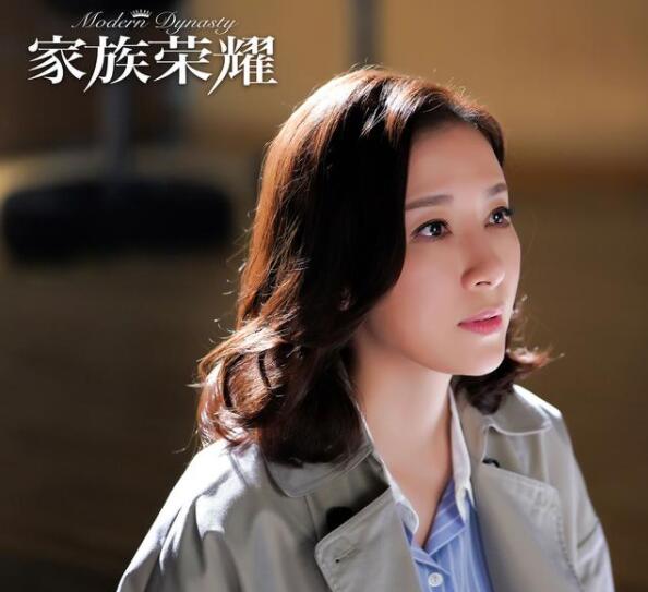 港剧《家族荣耀》剧情狗血，姐妹扯头花，兄弟争夺家产