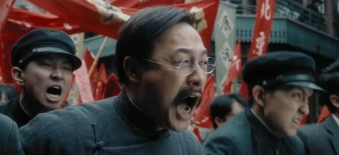 《革命者》电影很感人，很震撼，值得一看