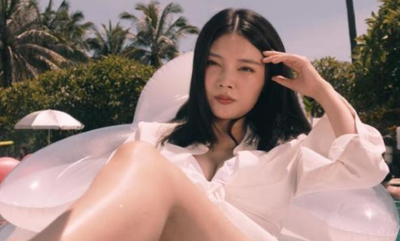 《鲨口逃生》女一号徐冬冬其实只是一个女配角