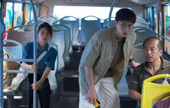 最近超火的国产电视剧《开端》，这是一部玄幻类加悬疑类电视剧