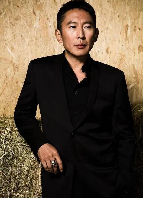 《春光灿烂猪八戒》知名导演钮承泽入狱了