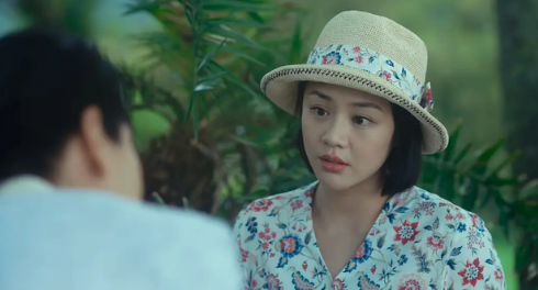 《第一炉香》故事前后呼应一气，这就是爱玲文字苍凉迷茫的动人之处。