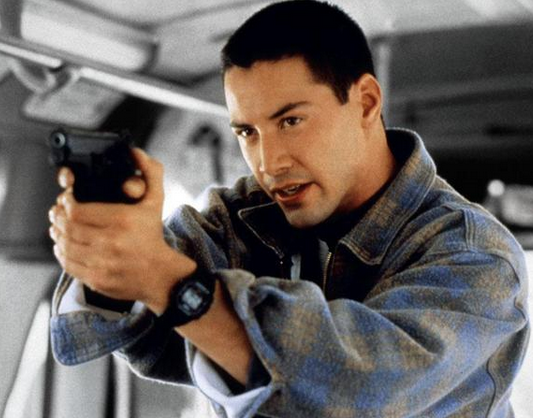 《生死时速》评分8.1，颇受好评