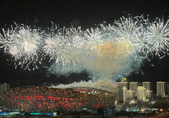 《狙击手》春节档遇到阻力，张艺谋一直很着急。