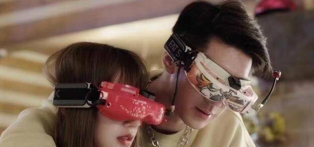 《假日暖洋洋2》由陈赫刘涛主演，倪大红、倪萍、姜超特约出演