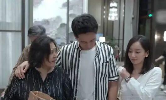 《心居》因欠缺信赖和诚心的婚姻，最终都迈向了结束。