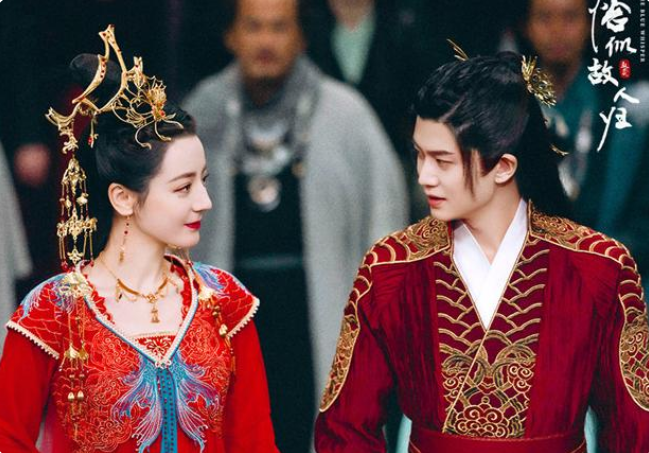 《恰似故人归》的狐王之女你认出她是谁了吗？