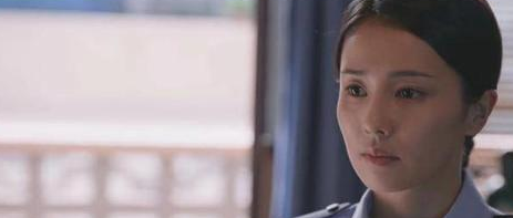 《警察荣誉》在这部剧中，所有的人物都有一些问题，但都比较真实。