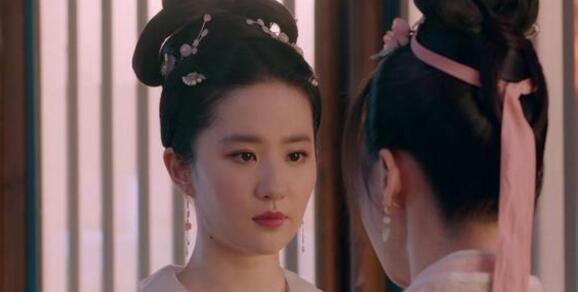 《梦华录》演员演技勉强过关，表情管理很奇怪，没有逻辑和层次。